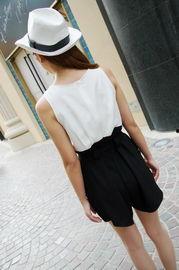 连体短裤 欧美视频网站,连体短裤引领时尚新潮流