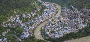 欧美小镇唯美航拍视频,梦幻画卷空中绽放