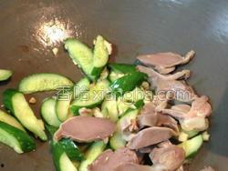 吃瓜鹅的小视频大全集,趣味横生的搞笑瞬间回顾